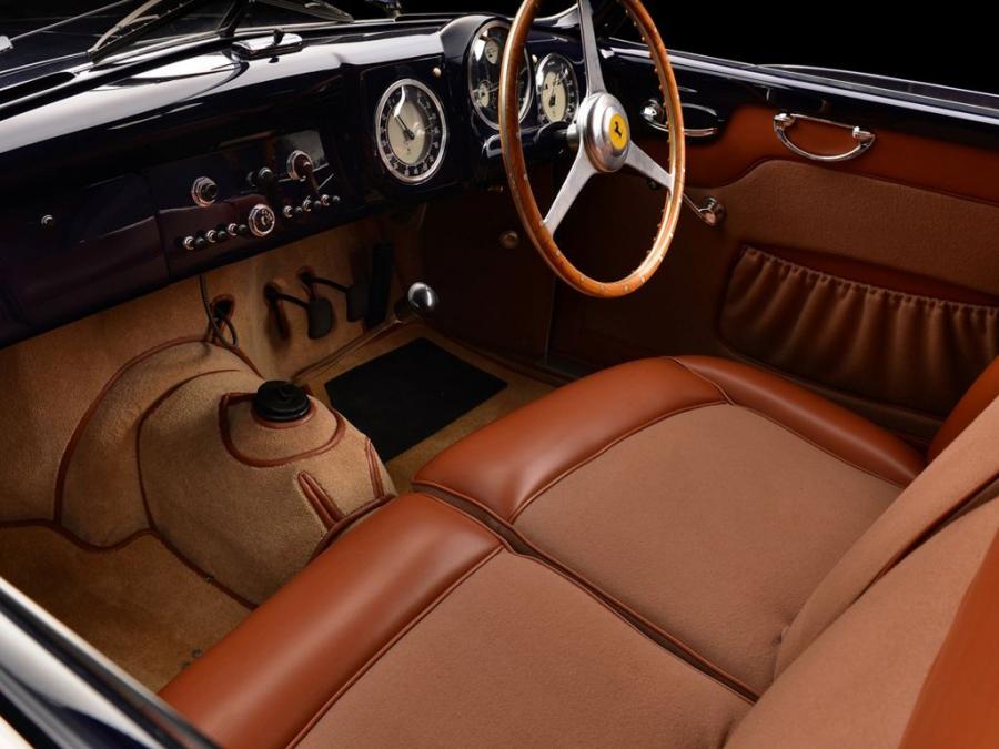  Ferrari 195 Inter Touring Berlinetta 1950 года  (фото 7 из 7)